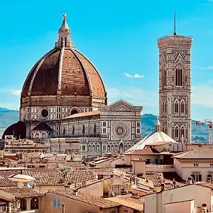 https://a-due-passi-dal-duomo-florence-50123-2.it-tuscanyhotel.com