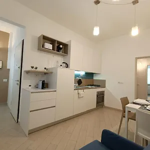https://firsthouse-nel-centro-storico-con-parcheggio-gratuito.it-tuscanyhotel.com