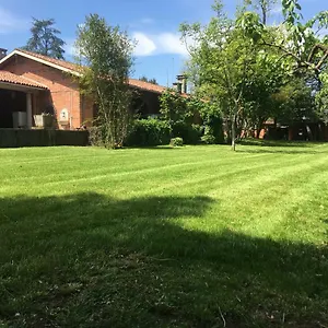 https://villa-secchi.it-lombardy.com