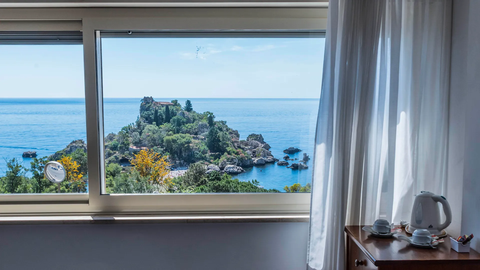 Hotel Isola Bella Taormina 3*,