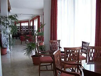 Hotel Isola Bella Taormina 3*,